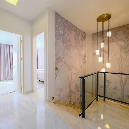 Апартаменты Besthome 36-37 The Legend *